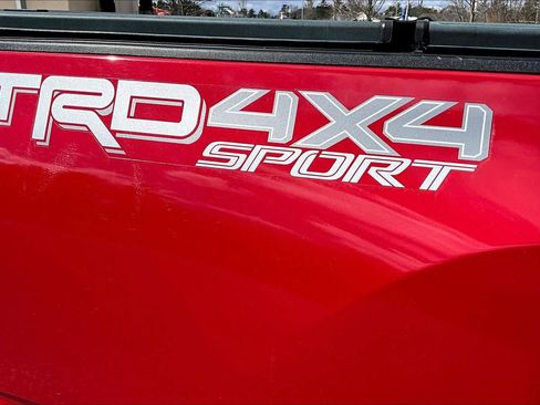 Used 2021 Toyota Tacoma TRD Sport w/ TRD Premium Sport Package image 10