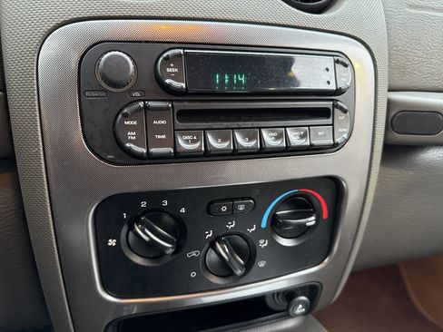 Used 2005 Jeep Liberty Renegade w/ Trailer Tow Group image 31