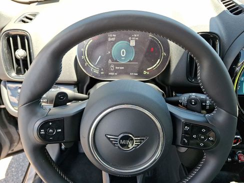 Used 2024 MINI Cooper Countryman S FWD image 21