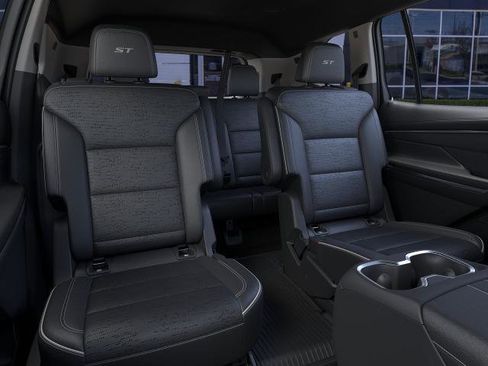 New 2026 Buick Enclave Sport Touring w/ LPO, Floor Liner Package FWD image 17