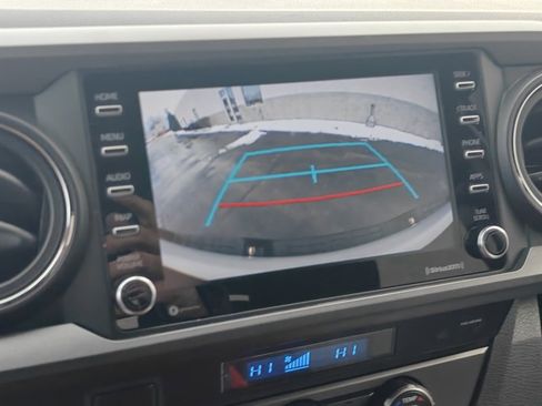 Certified 2021 Toyota Tacoma TRD Off-Road image 26