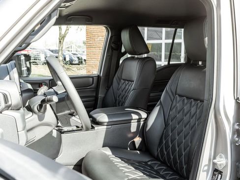 Used 2025 Toyota Land Cruiser 1958 image 6