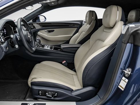 Used 2020 Bentley Continental GT V8 First Edition AWD/4WD image 34