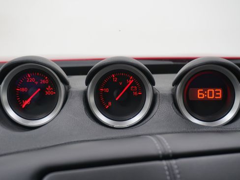 Used 2009 Nissan 370Z Coupe image 15