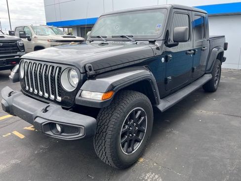 Used 2022 Jeep Gladiator Overland w/ Popular Equipment Package AWD/4WD image 4