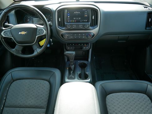 Used 2021 Chevrolet Colorado Z71 image 10