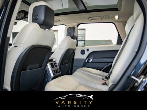 Used 2018 Land Rover Range Rover Sport HSE AWD/4WD image 12