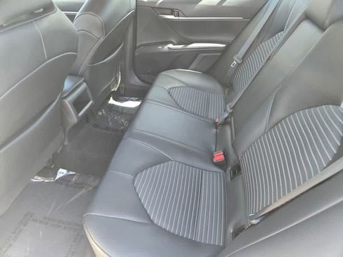 Used 2024 Toyota Camry SE FWD image 12