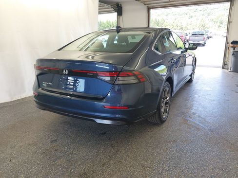 Used 2023 Honda Accord EX image 4