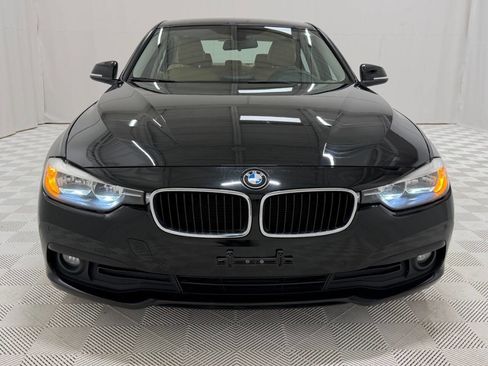 Used 2016 BMW 320i Sedan image 8