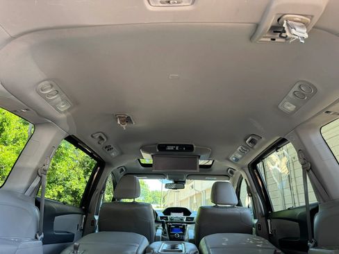 Used 2016 Honda Odyssey Touring image 36