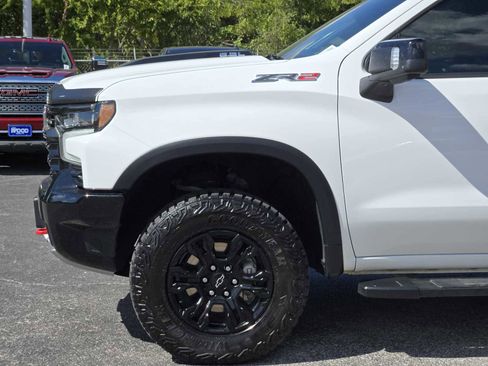 Certified 2023 Chevrolet Silverado 1500 ZR2 w/ Technology Package image 8
