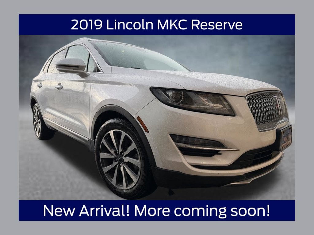 Used 2019 Lincoln MKC Reserve w/ MKC Climate Package FWD image 1