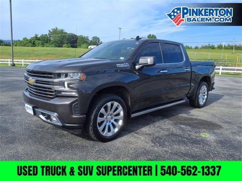 Used 2022 Chevrolet Silverado 1500 High Country w/ Technology Package image 8