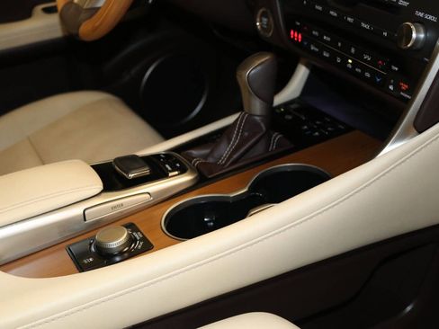 Used 2017 Lexus RX 350 FWD image 41