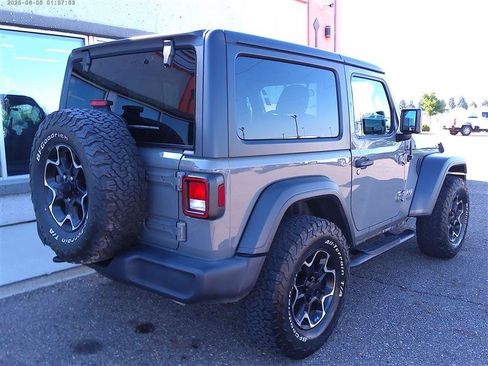 Used 2019 Jeep Wrangler Sport w/ Quick Order Package 23S AWD/4WD image 3