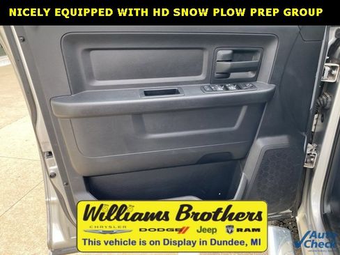 Used 2016 RAM 2500 Tradesman w/ Chrome Appearance Group image 11