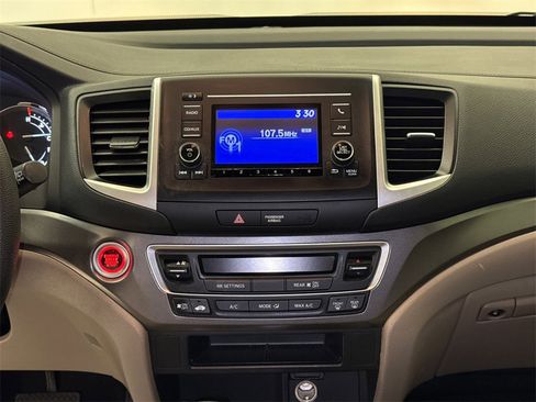 Used 2016 Honda Pilot LX image 16