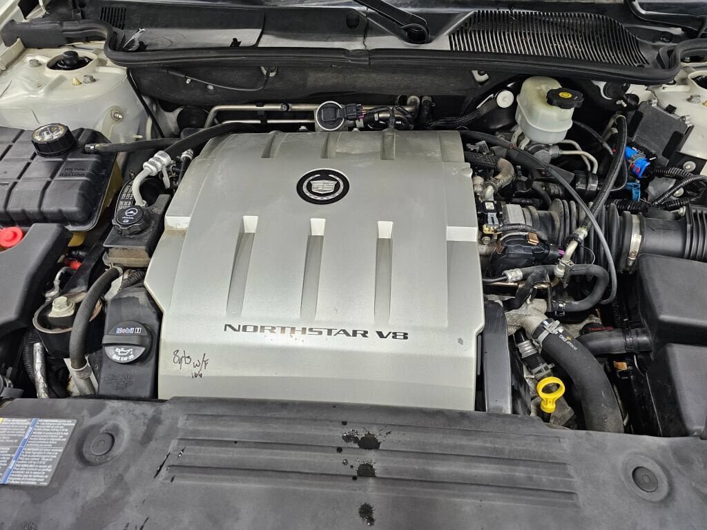 Used 2009 Cadillac DTS FWD image 33