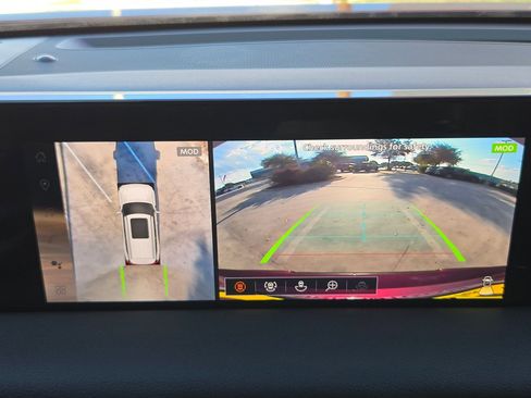 Certified 2025 Nissan Armada SL w/ Captain's Chari Seat Package image 17