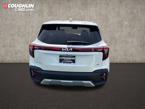 Used 2024 Kia Seltos LX AWD/4WD image 10