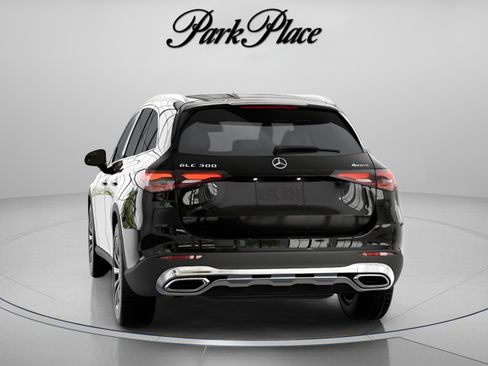Used 2026 Mercedes-Benz GLC 300 4MATIC image 15