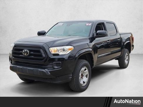 Used 2022 Toyota Tacoma SR image 1