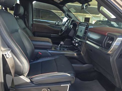 Used 2022 Ford F150 Lariat w/ Equipment Group 502A High image 6