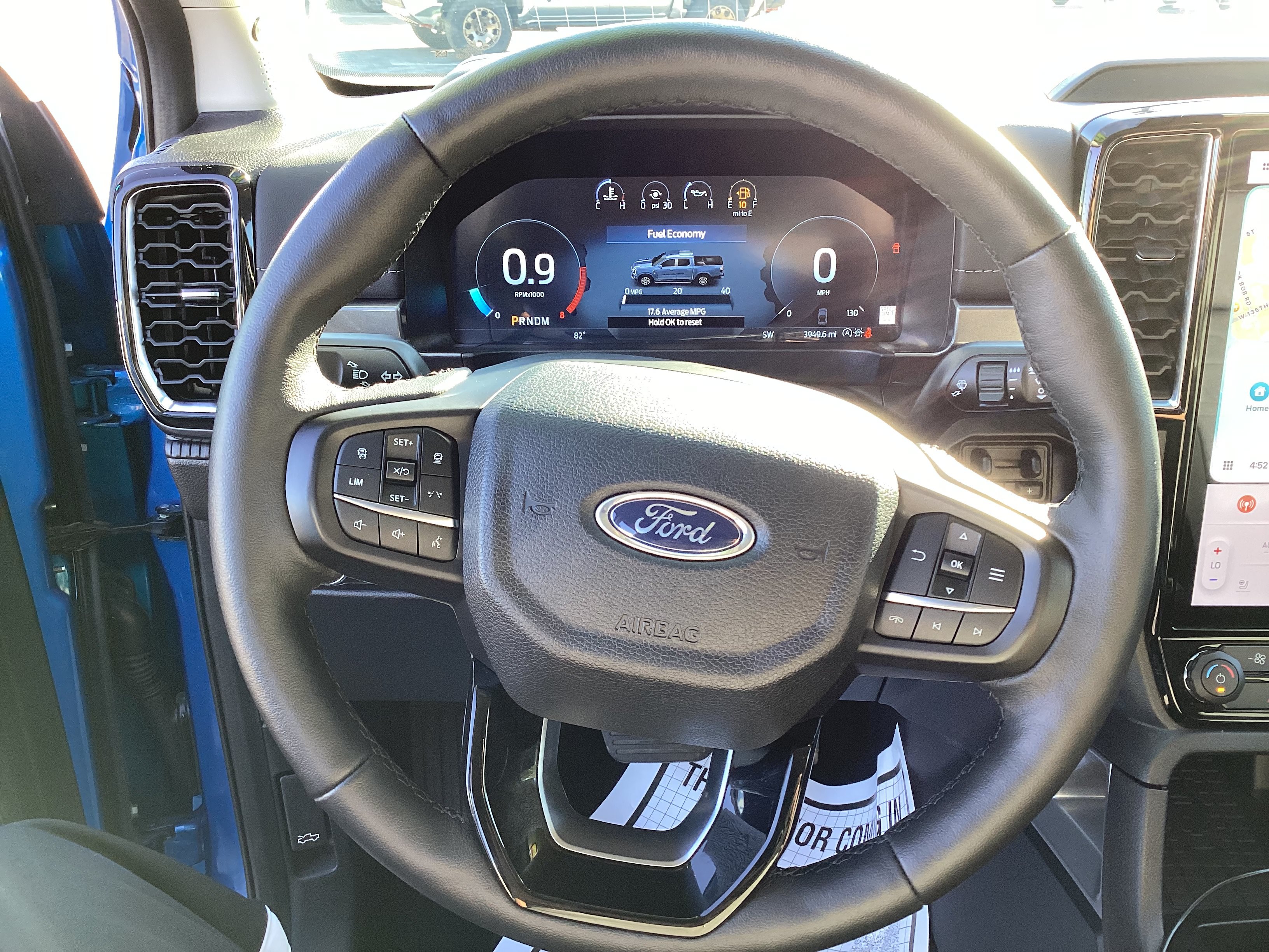 Used 2025 Ford Ranger Lariat w/ FX4 Off-Road Package AWD/4WD image 4