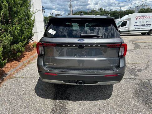 New 2026 Ford Explorer Active w/ Active Comfort Package AWD/4WD image 8