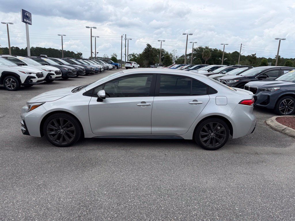 Used 2024 Toyota Corolla SE FWD image 10