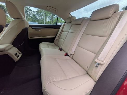 Used 2016 Lexus ES 350 w/ Accessory Package 2 FWD image 13
