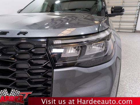 Used 2025 Ford Explorer ST w/ Sun And Sound Package image 8