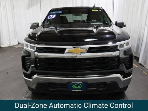 Used 2023 Chevrolet Silverado 1500 LT AWD/4WD image 7