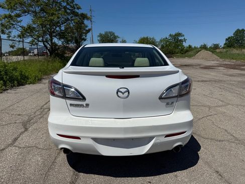 Used 2011 MAZDA MAZDA3 s Sport FWD image 4