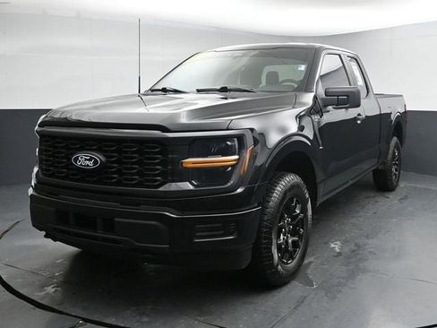 Used 2025 Ford F150 STX image 4