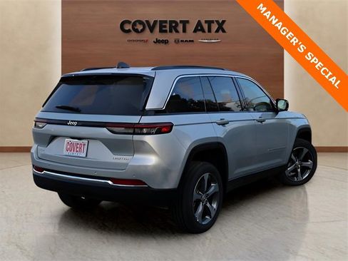 New 2025 Jeep Grand Cherokee Limited w/ Luxury Tech Group II image 5