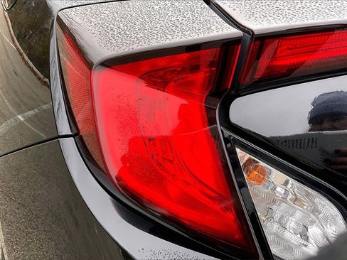 Used 2019 Honda Civic EX image 27