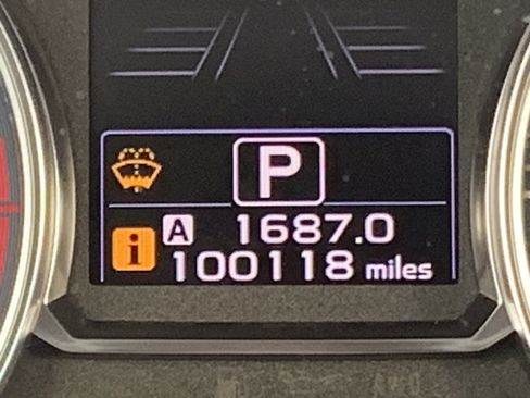 Used 2017 Subaru Crosstrek 2.0i Limited image 22