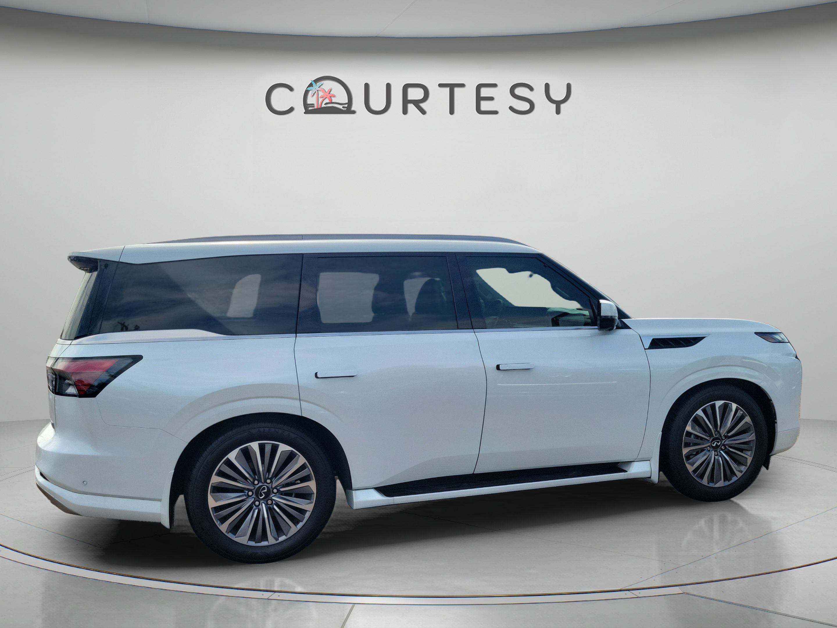 New 2026 INFINITI QX80 Luxe w/ Cargo Package AWD/4WD image 5