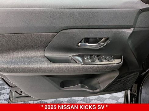 Certified 2025 Nissan Kicks SV w/ SV Premium Package AWD/4WD image 15