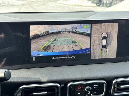 New 2026 Nissan Sentra SR w/ SR Premium Package image 11