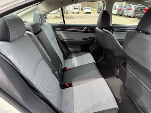 Used 2017 Subaru Legacy 2.5i Sport image 29