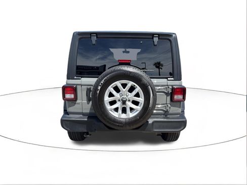 Used 2023 Jeep Wrangler Unlimited Sport AWD/4WD image 4