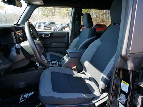 Used 2025 Ford Bronco Big Bend image 14