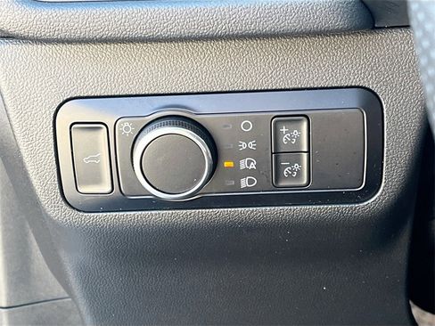 Used 2023 Ford Escape ST-Line image 10