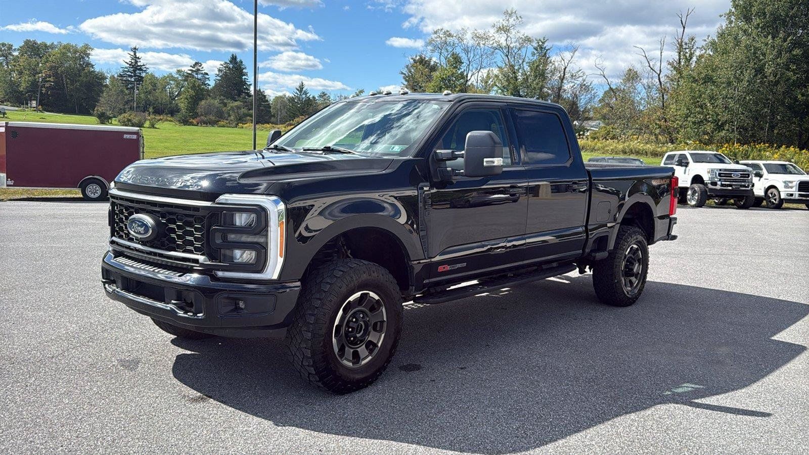 Used 2023 Ford F350 XLT w/ Tremor Off-Road Package AWD/4WD image 7