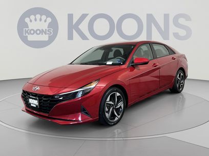 Used 2023 Hyundai Elantra SEL w/ Convenience Package