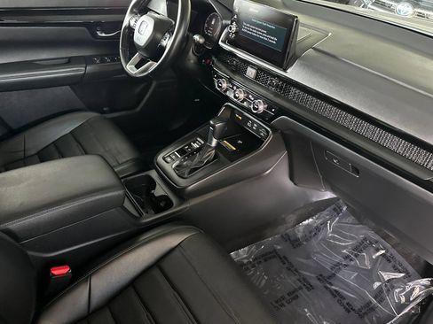 Used 2025 Honda CR-V EX-L image 17