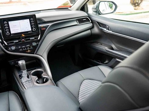 New 2026 Toyota RAV4 XSE AWD/4WD image 26